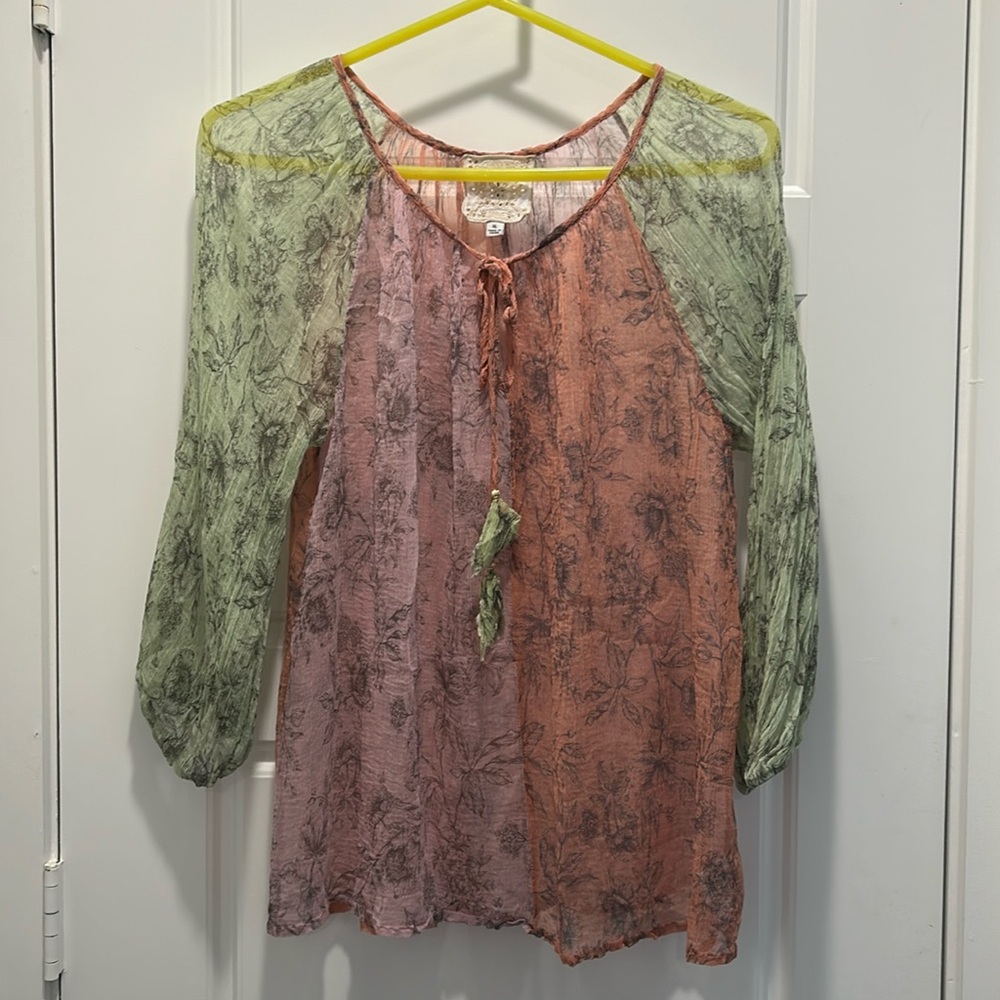 Johnny Was Serena Silk, Sheer Peasant Color-Blocked Floral Pattern Boho Blouse